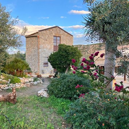 ריאלמונטה Casa Balata Farm House מראה חיצוני תמונה